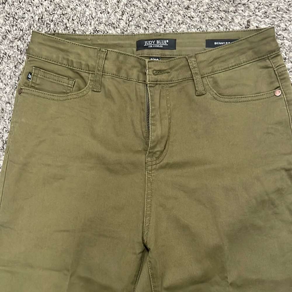 Judy blue skinny fit green stretch denim.  Size 9 worn twice